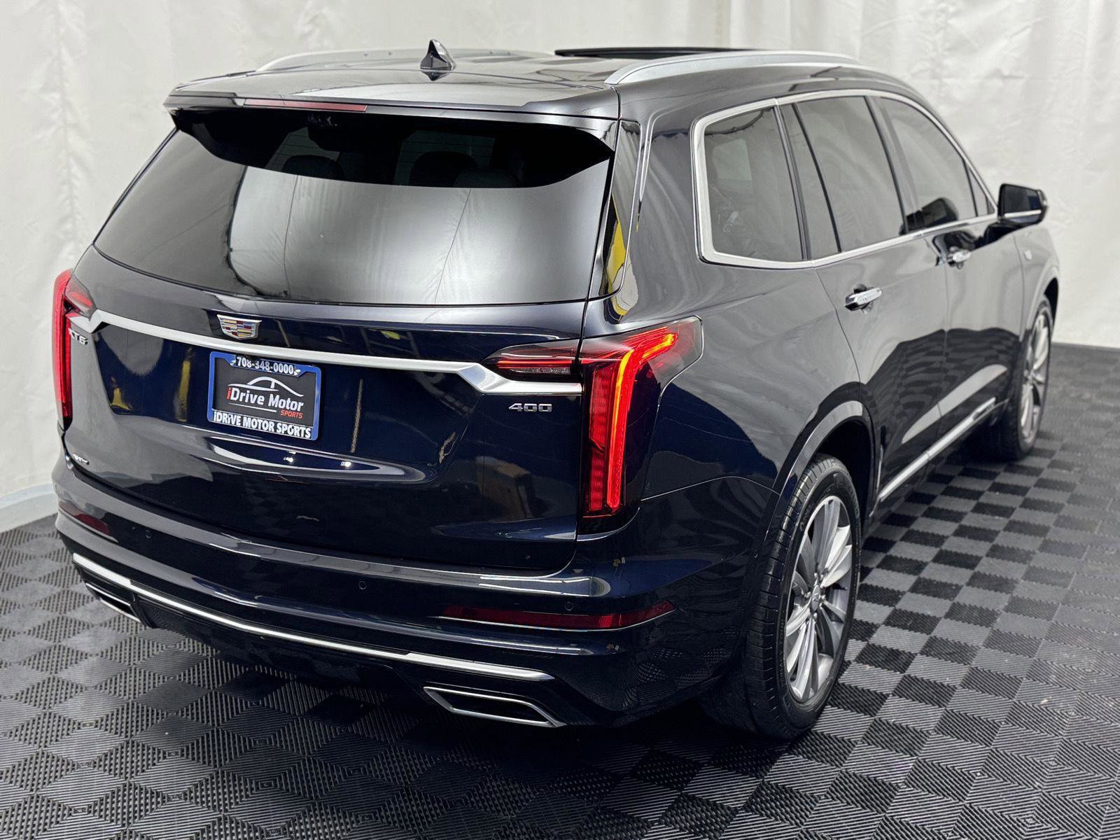 Used 2021 Cadillac XT6 Premium Luxury image 10