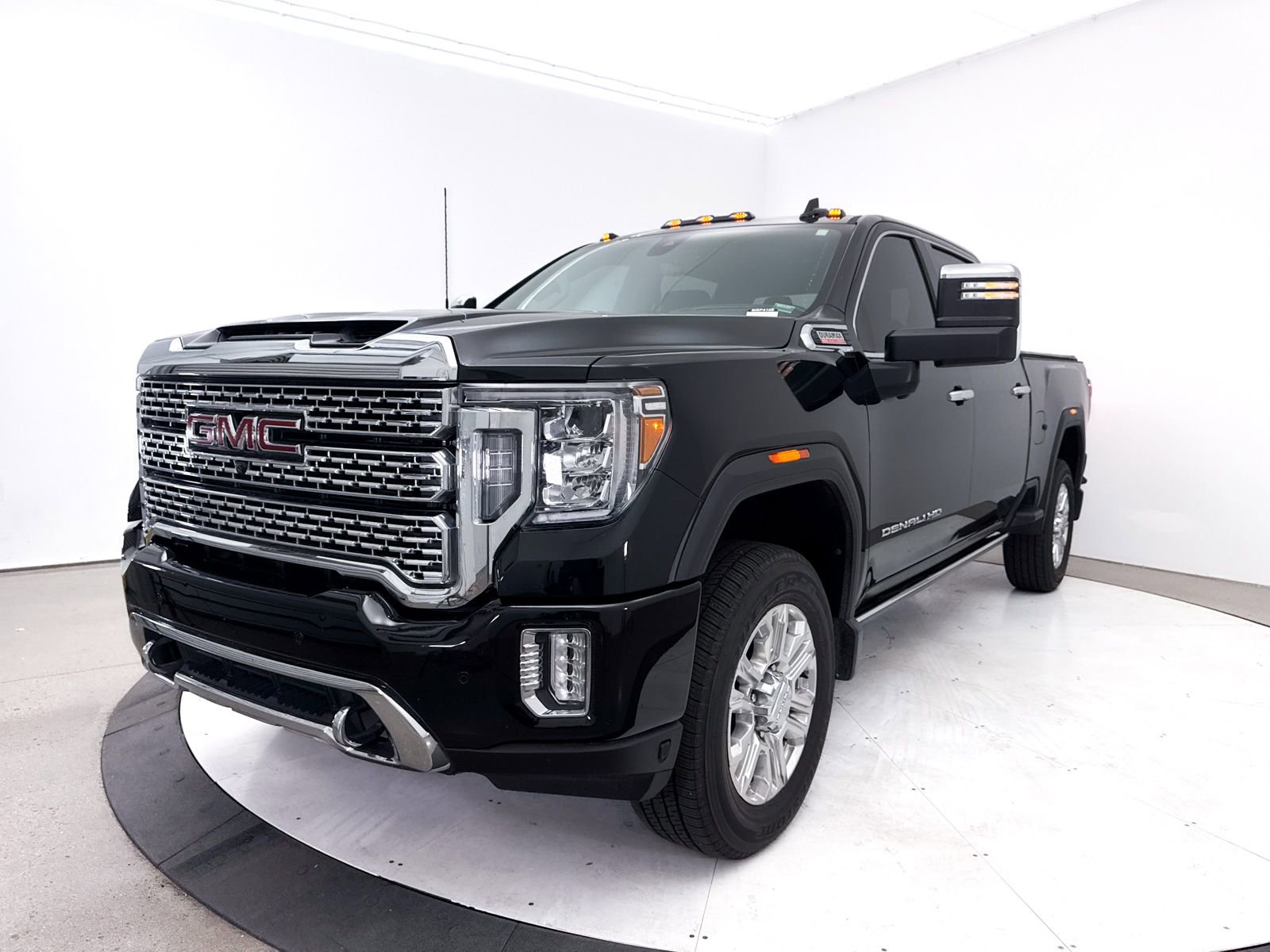 Used 2021 GMC Sierra 2500 Denali w/ Denali Ultimate Package AWD/4WD image 16