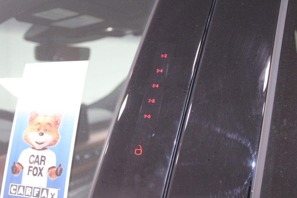 Used 2025 Lincoln Aviator Reserve image 21