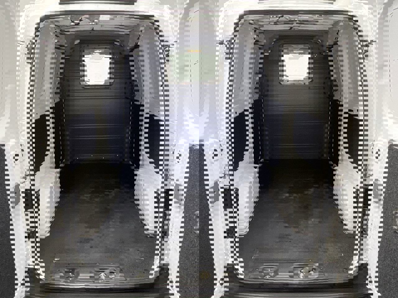 Used 2020 Nissan NV200 S image 20