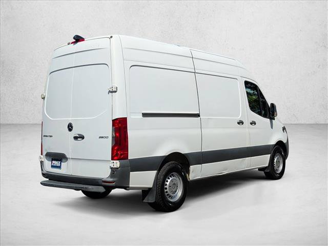 Used 2020 Mercedes-Benz Sprinter 2500 image 6