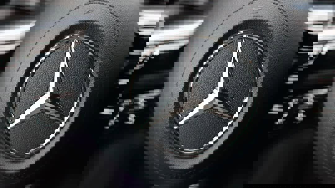 Certified 2025 Mercedes-Benz GLC 300 4MATIC image 29