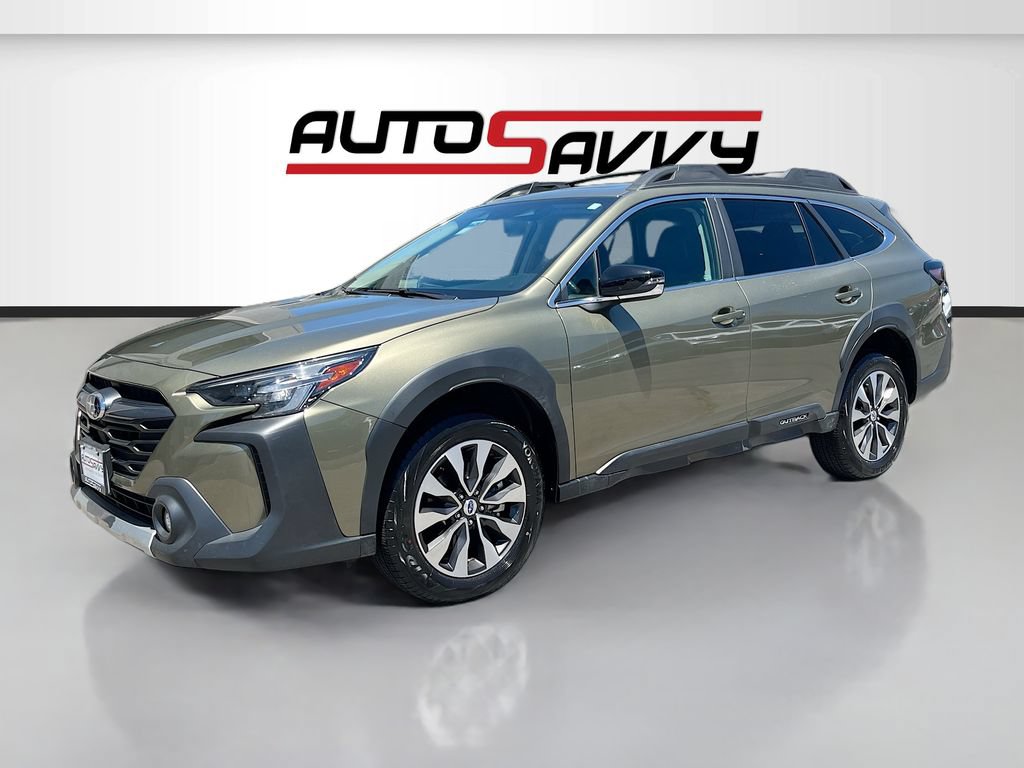 Used 2025 Subaru Outback Limited AWD/4WD image 3