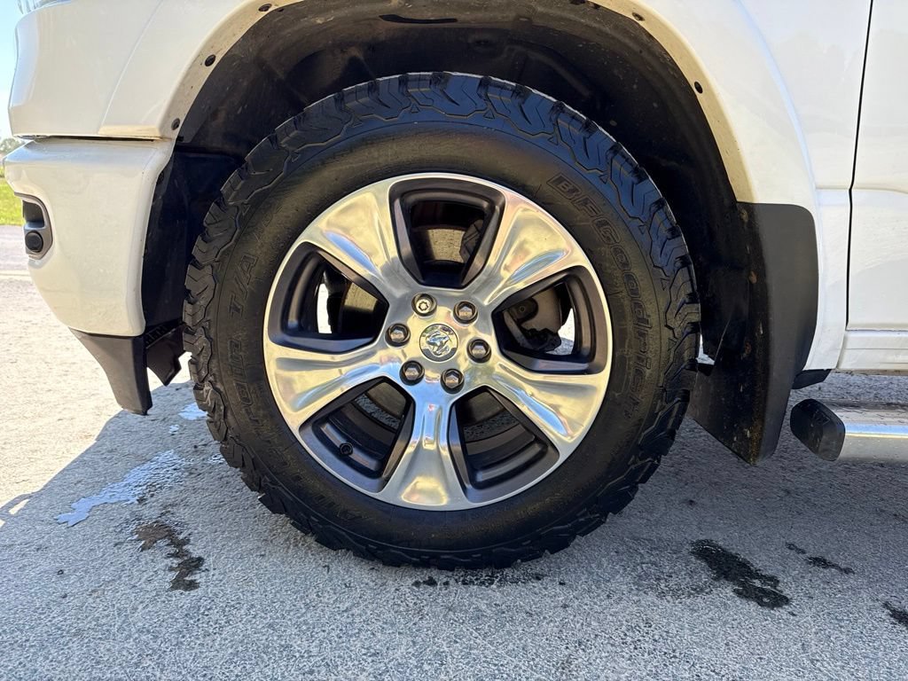 Used 2021 RAM 1500 Laramie AWD/4WD image 10