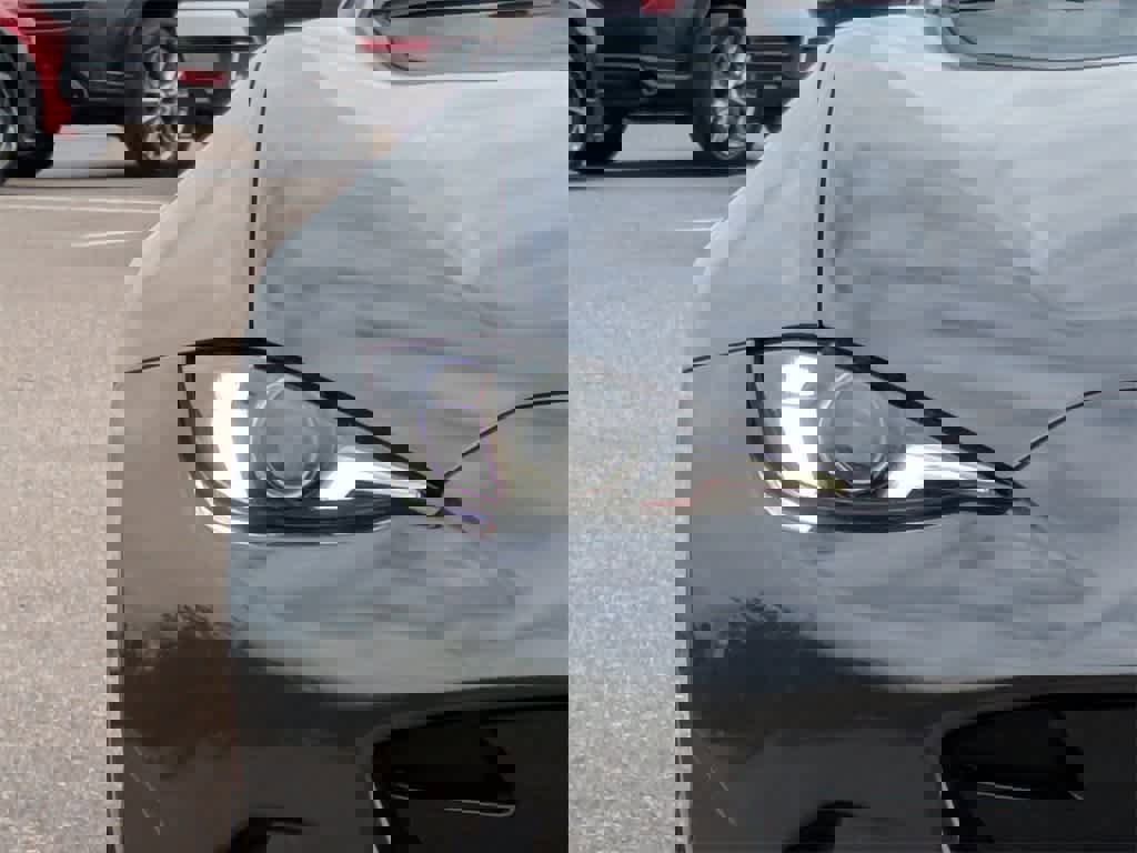 Used 2024 MAZDA MX-5 Miata RF Grand Touring w/ Weather Package image 9
