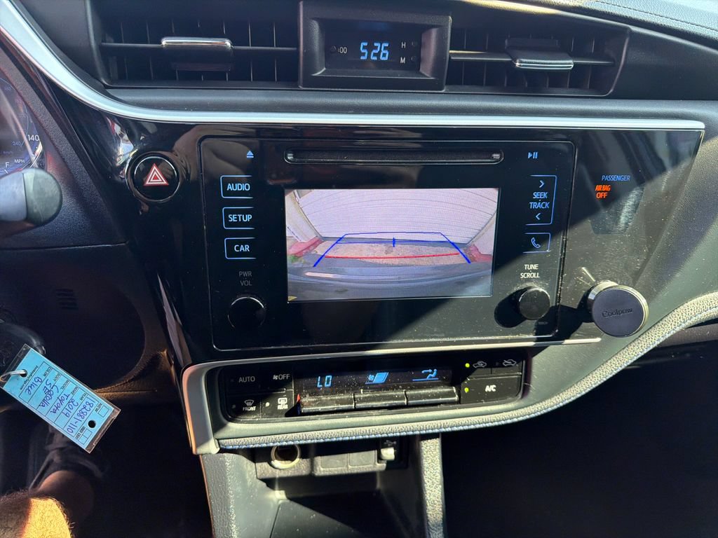 Used 2019 Toyota Corolla SE FWD image 33