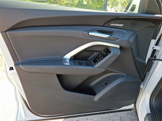 New 2025 Audi Q5 Premium Plus image 8