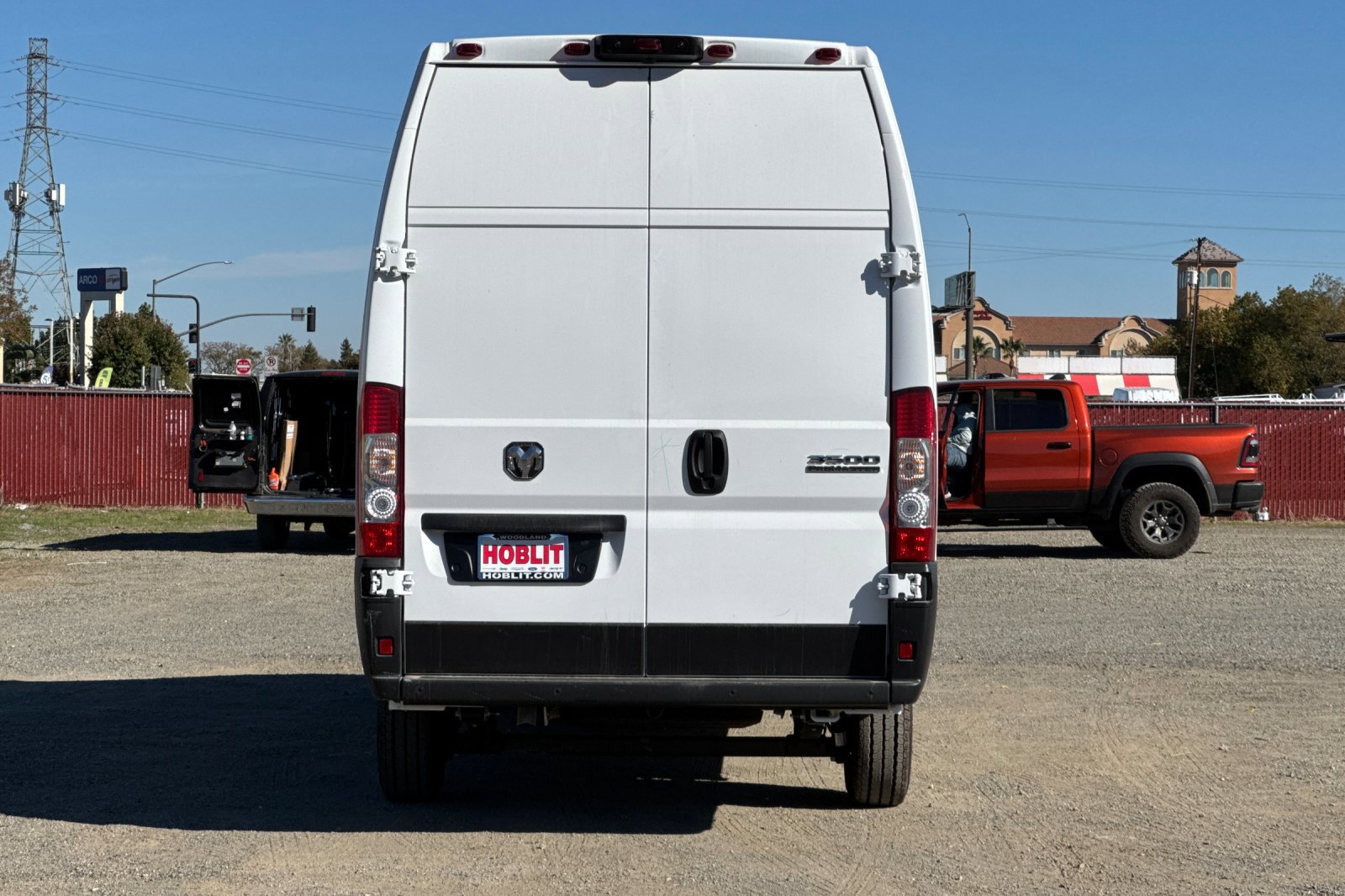 New 2026 RAM ProMaster 3500 w/ Quick Order Package 22G SLT image 4