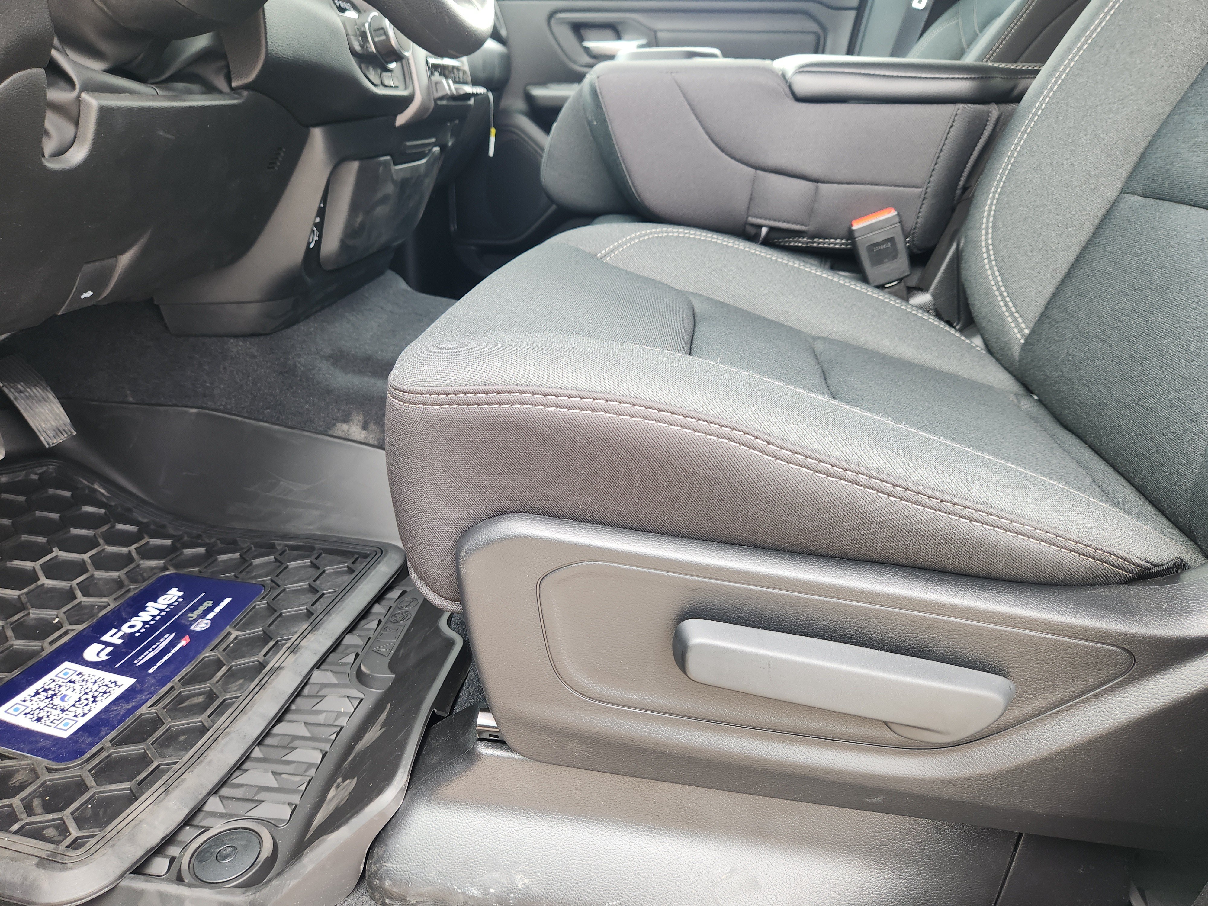 New 2026 RAM 1500 Warlock AWD/4WD image 13