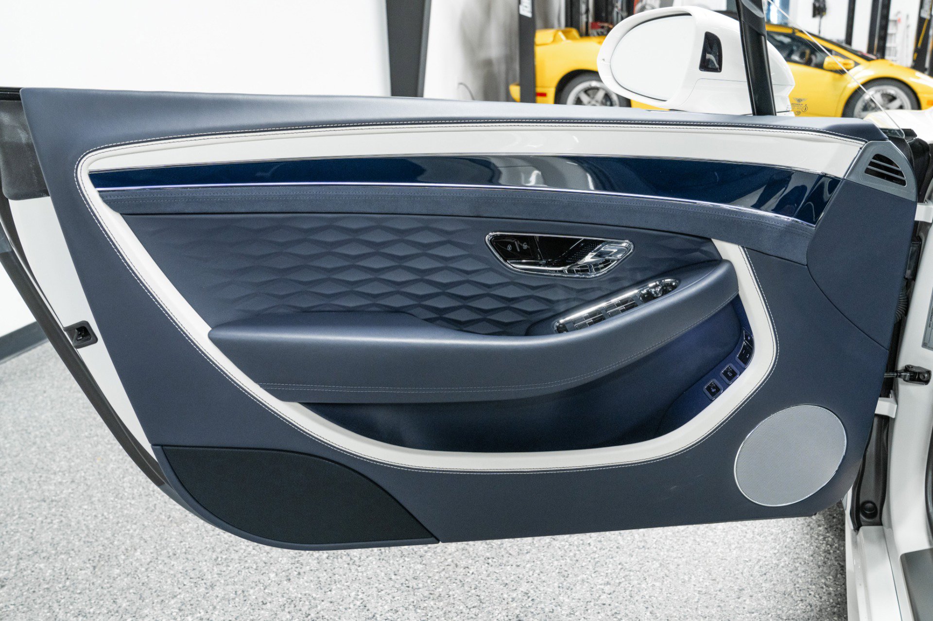 Used 2025 Bentley Continental GT Speed image 36