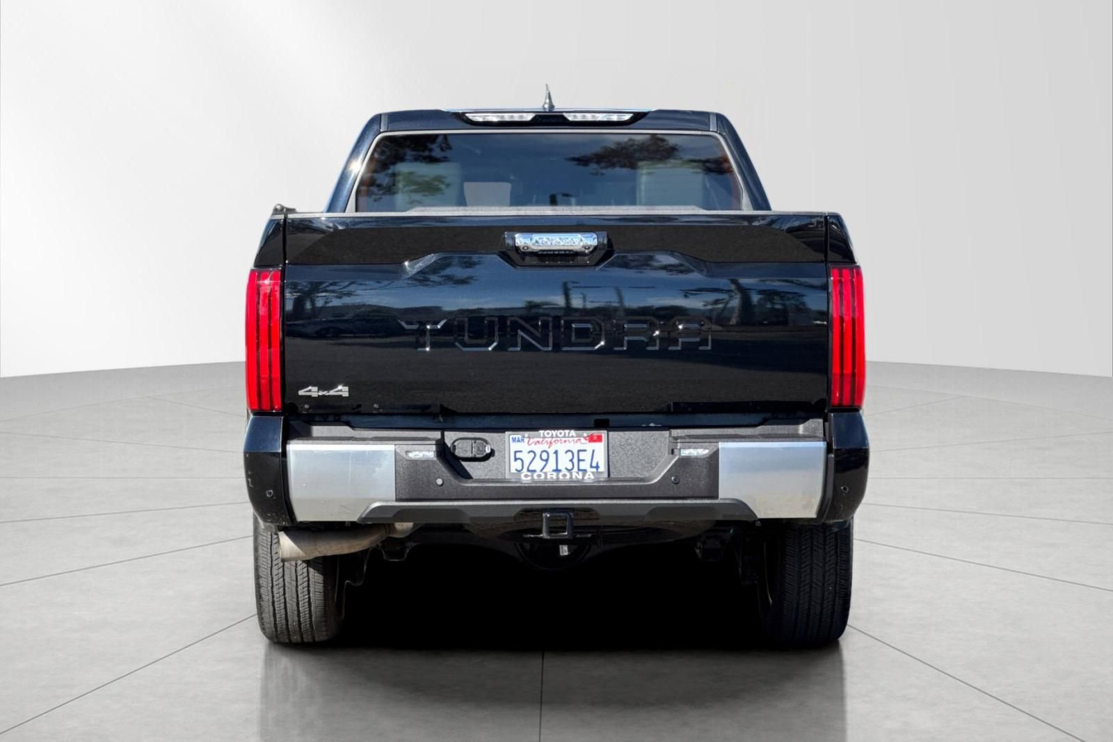 Used 2025 Toyota Tundra Limited image 5