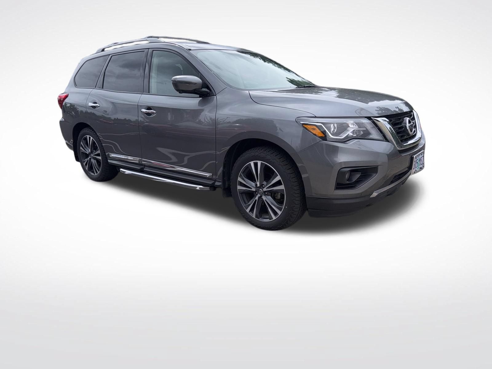 Used 2020 Nissan Pathfinder Platinum w/ Cargo Package AWD/4WD image 1