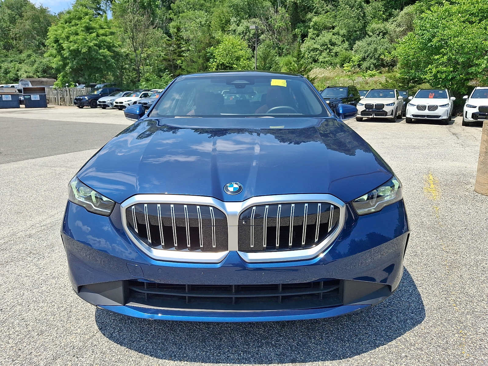 Used 2024 BMW 530i xDrive w/ Premium Package AWD/4WD image 2