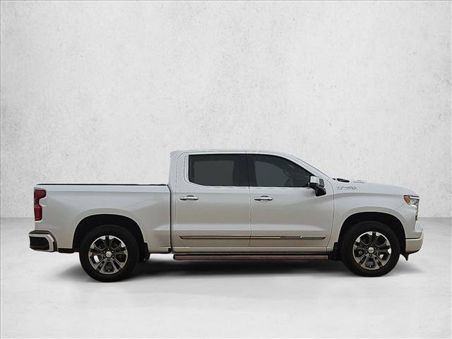 Used 2023 Chevrolet Silverado 1500 High Country w/ Z71 Off-Road Package AWD/4WD image 4