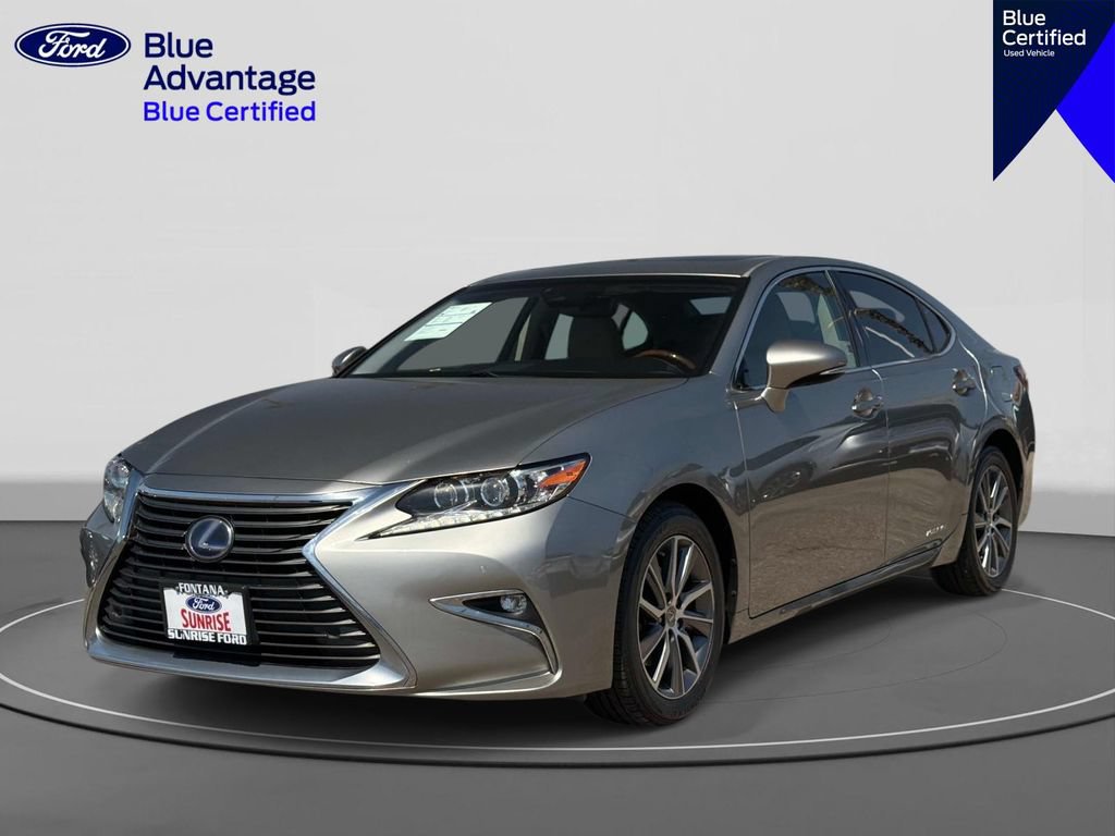 Used 2018 Lexus ES 300h w/ Luxury Package FWD image 1