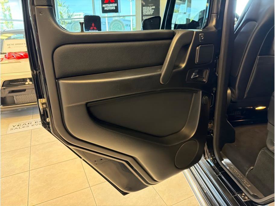 Used 2016 Mercedes-Benz G 550 image 12