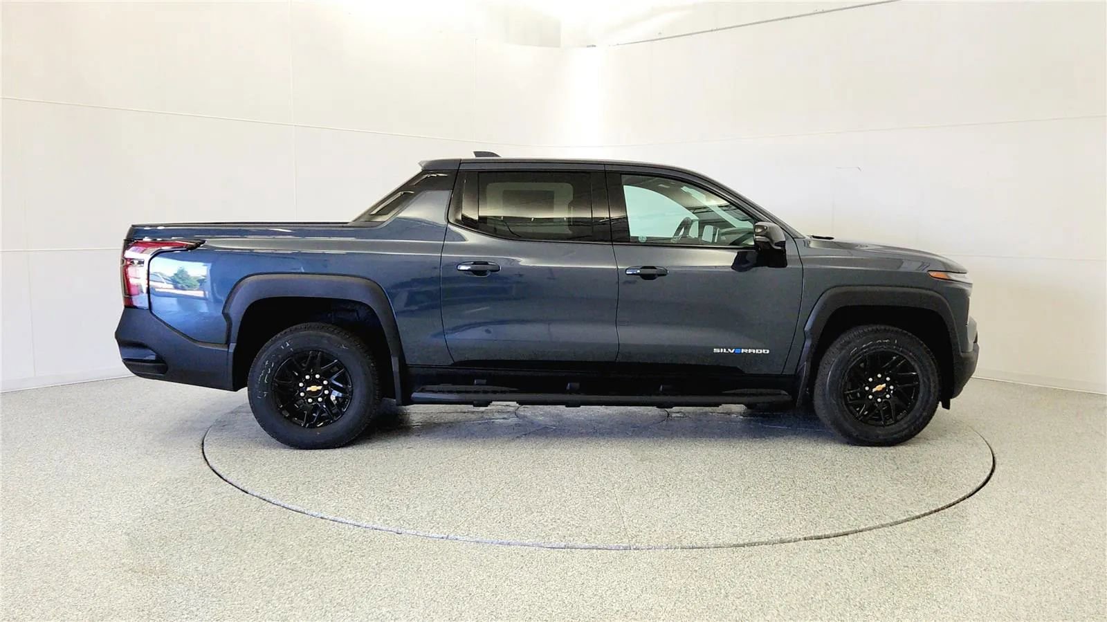 New 2026 Chevrolet Silverado EV LT w/ Plus Package image 8