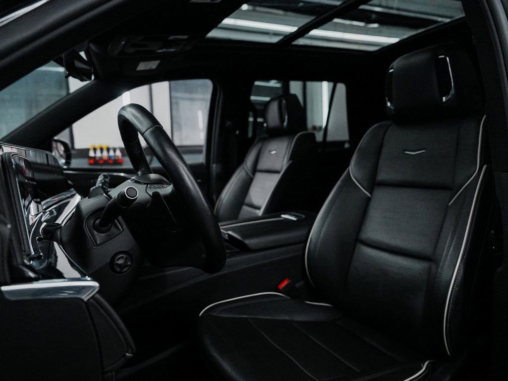 Used 2024 Cadillac Escalade Sport image 28