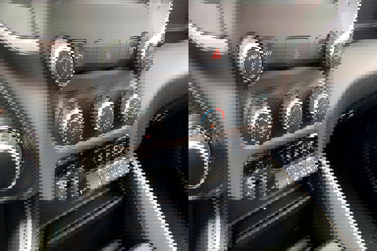 Used 2020 RAM 1500 Lone Star image 32