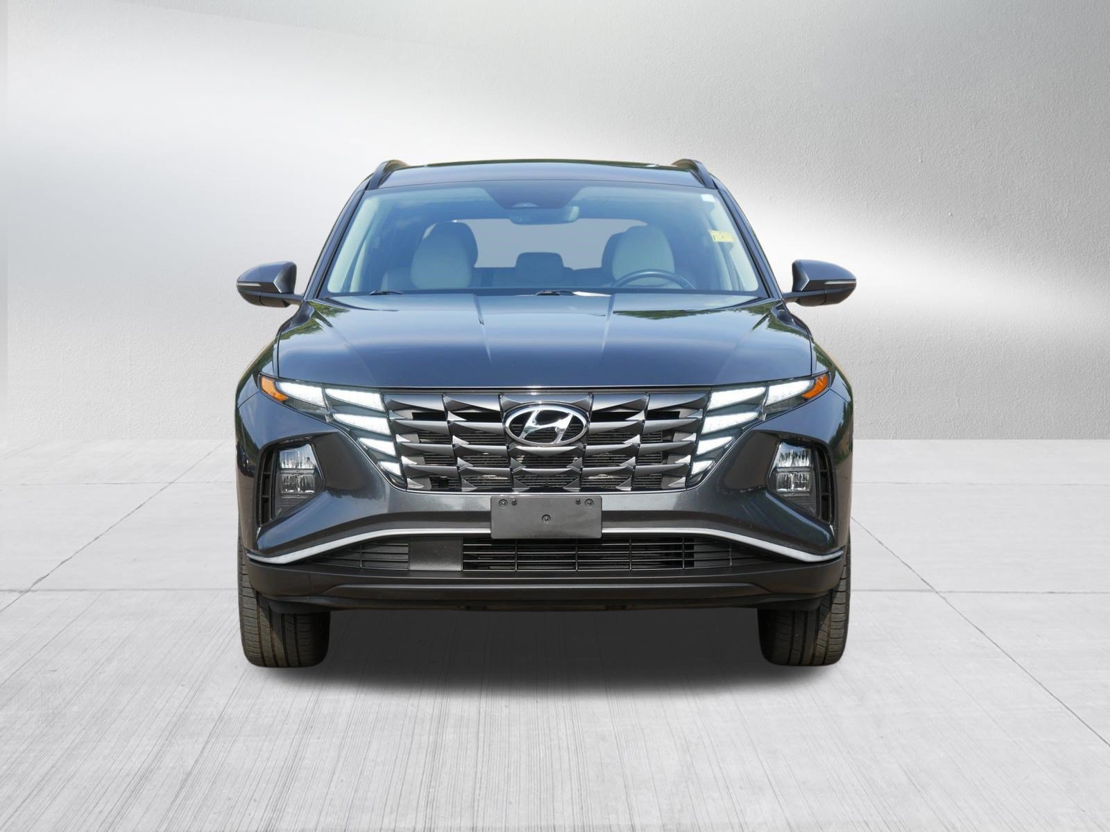 Used 2023 Hyundai Tucson SEL w/ Convenience Package AWD/4WD image 2