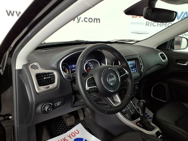 Used 2018 Jeep Compass Latitude w/ Popular Equipment Group AWD/4WD image 13