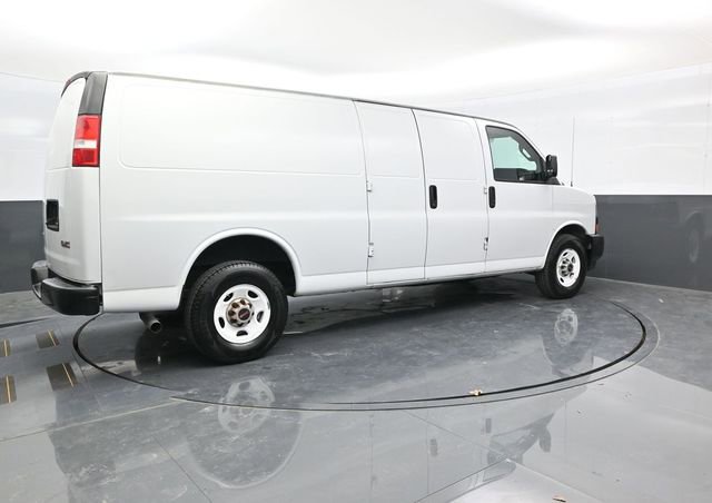 Used 2021 GMC Savana 2500 Extended RWD image 7