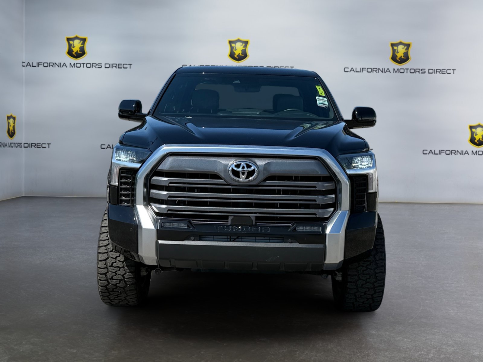 Used 2025 Toyota Tundra Limited AWD/4WD image 8