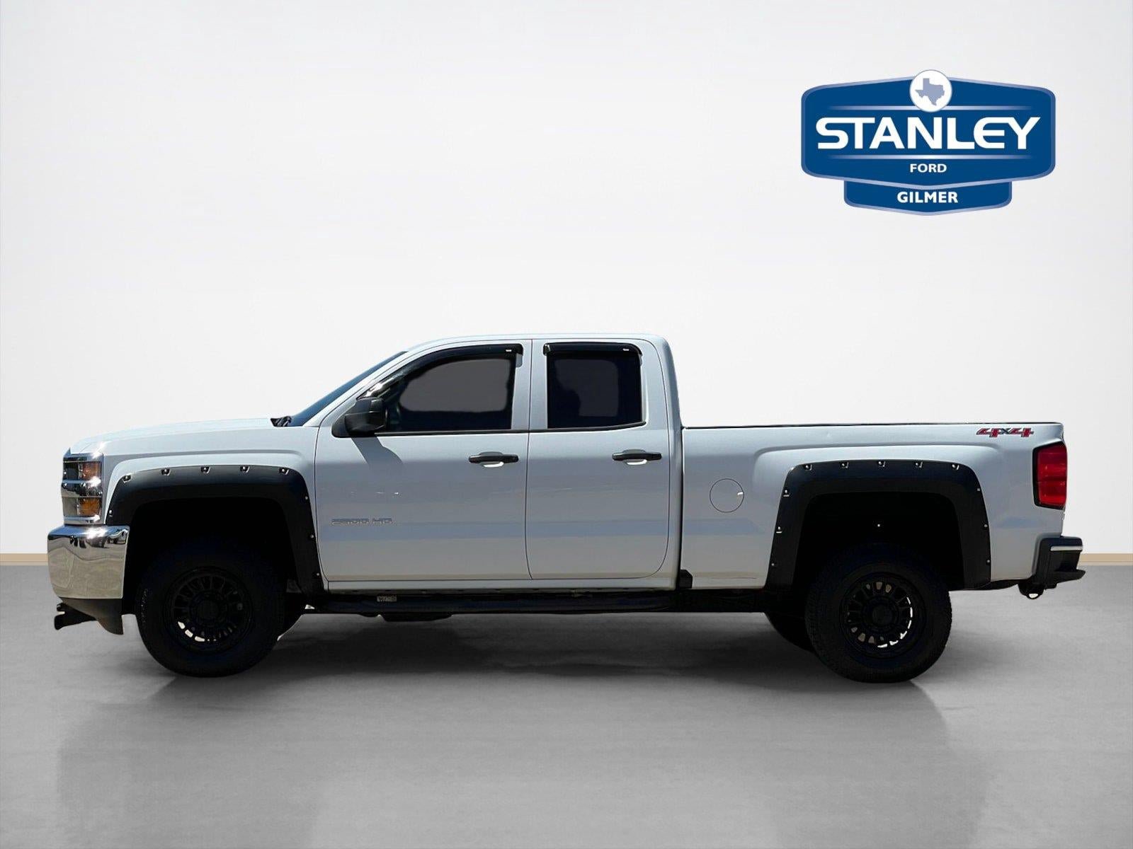 Used 2017 Chevrolet Silverado 2500 W/T w/ WT Convenience Package AWD/4WD image 4