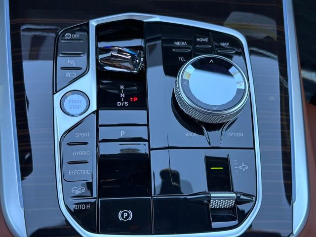 New 2026 BMW X5 xDrive50e AWD/4WD image 19