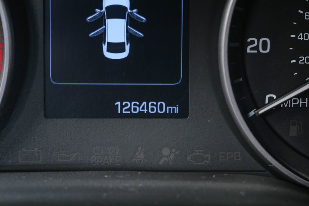 Used 2017 Hyundai Elantra Limited image 13