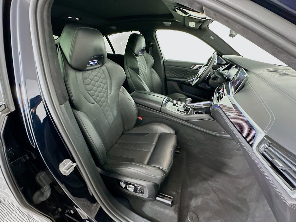 Used 2021 BMW X6 M w/ Competition Package image 29