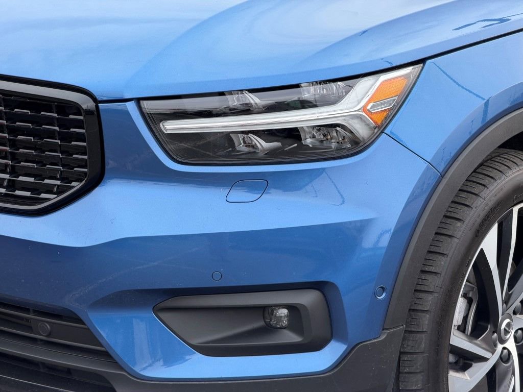 Used 2020 Volvo XC40 T5 R-Design w/ Protection Package Premier image 7