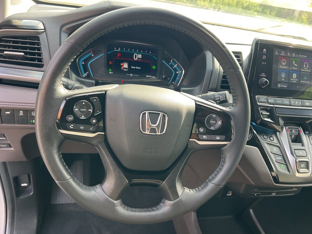 Used 2023 Honda Odyssey Elite image 14