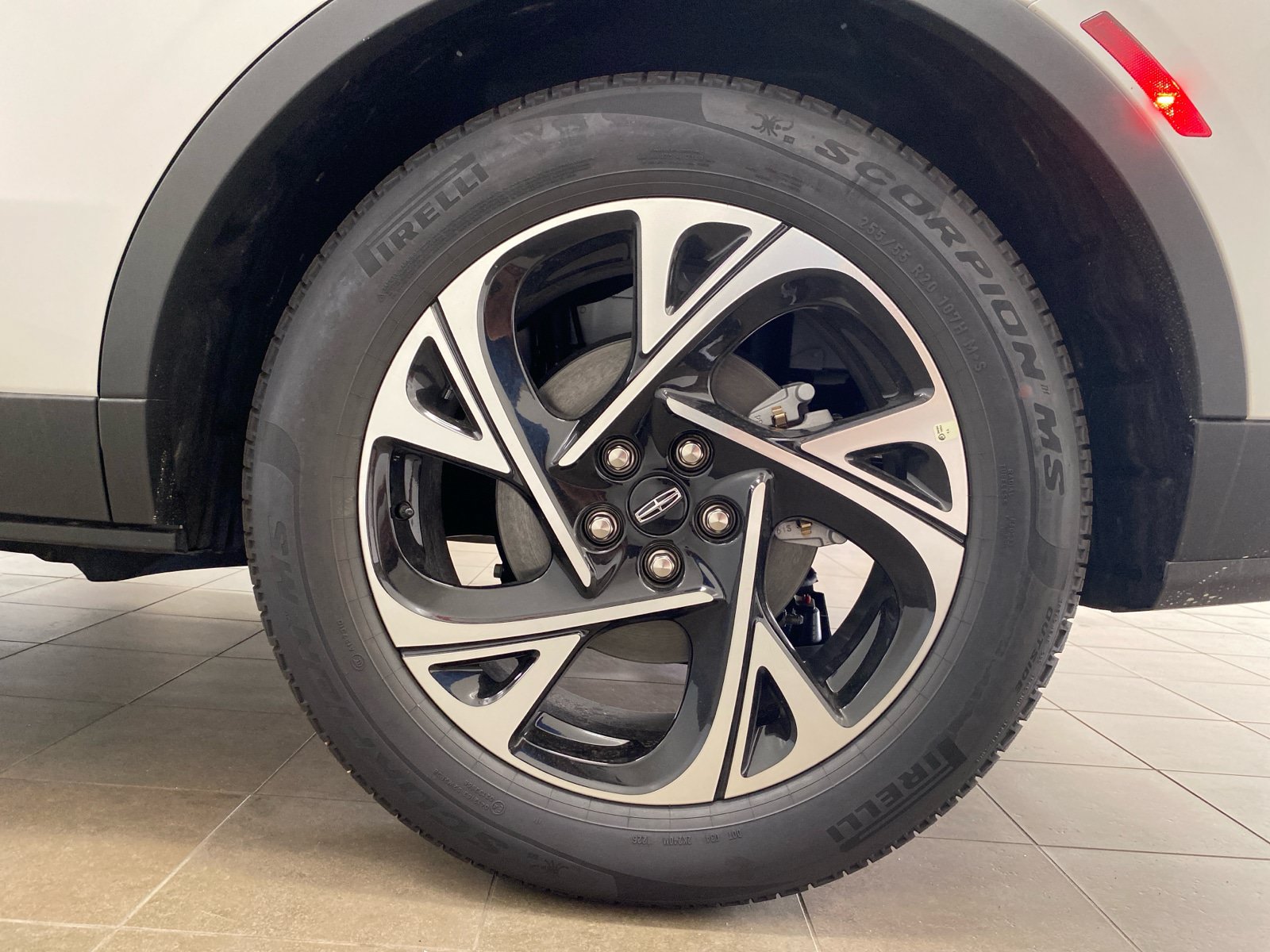 New 2026 Lincoln Nautilus Premier w/ Equipment Group 102A AWD/4WD image 23