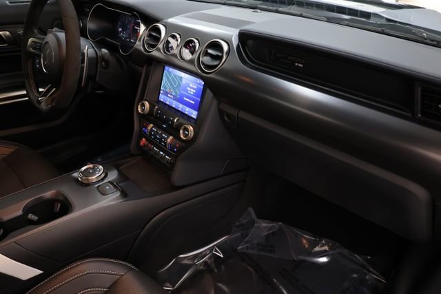 Used 2022 Ford Mustang Shelby GT500 w/ Technology Package image 81