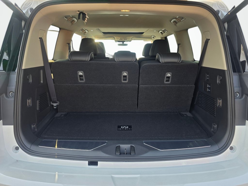 New 2027 INFINITI QX80 Luxe w/ Cargo Package AWD/4WD image 11
