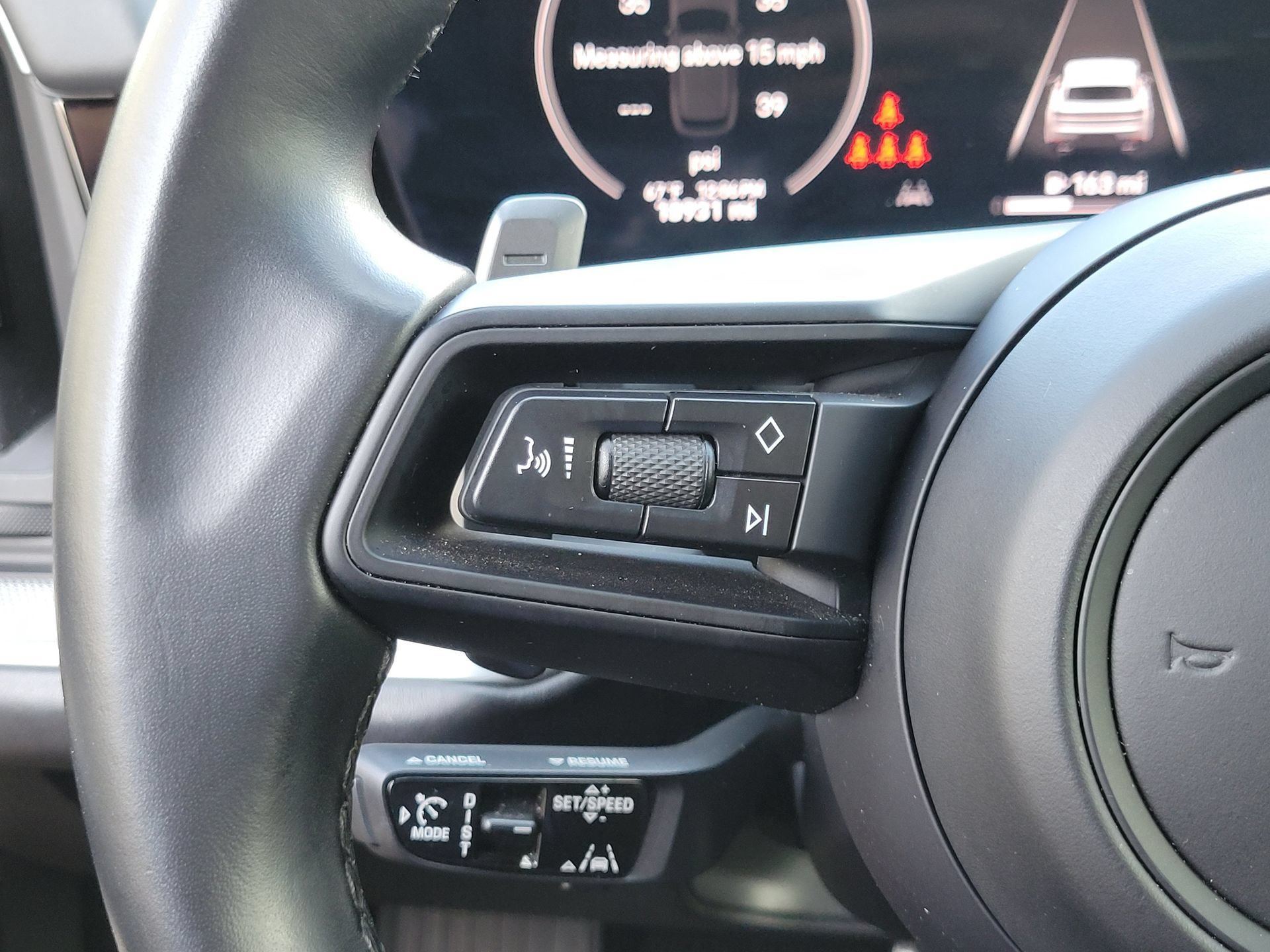 Certified 2024 Porsche Cayenne S AWD/4WD image 12