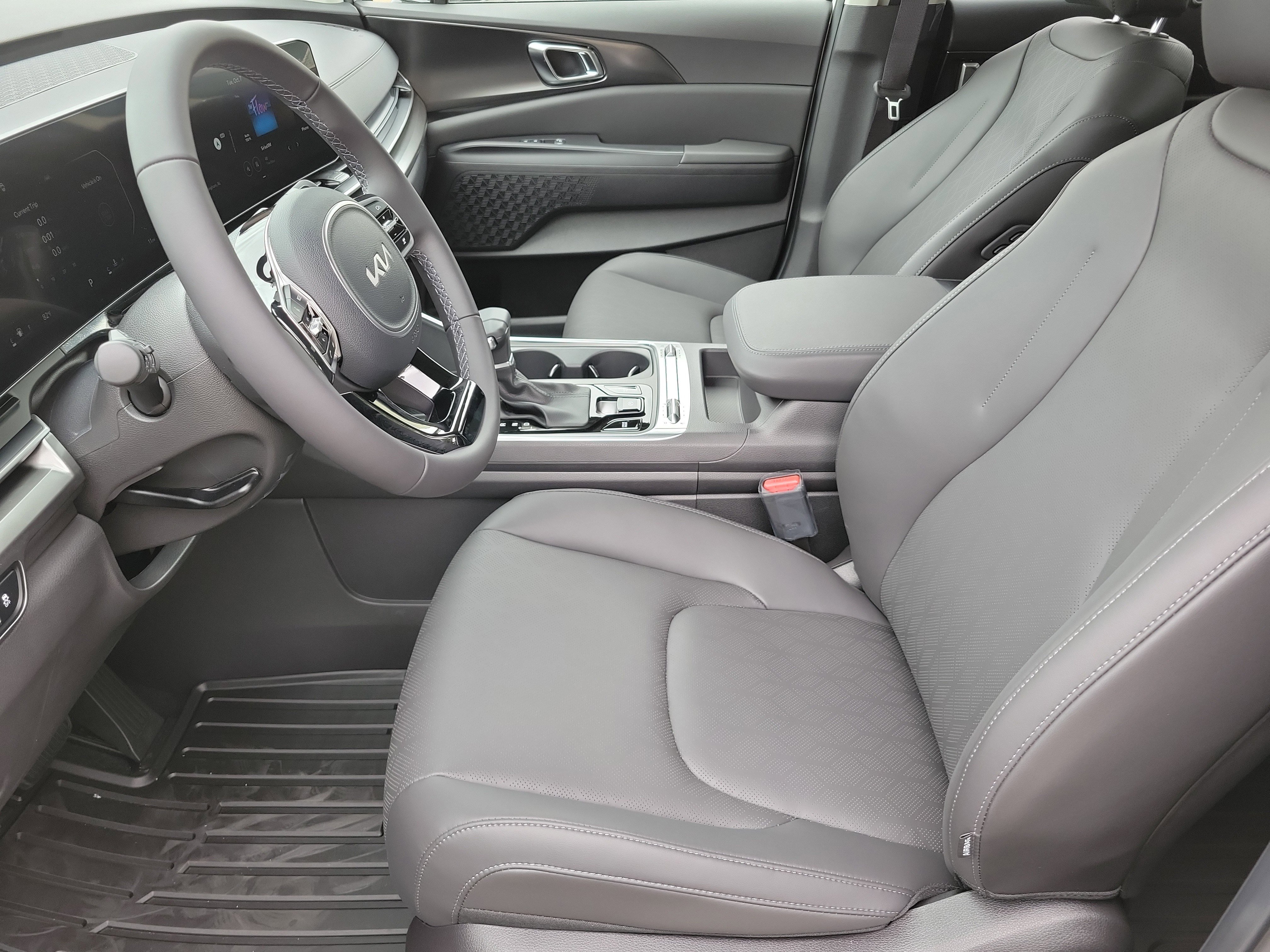 New 2026 Kia Carnival SX image 3