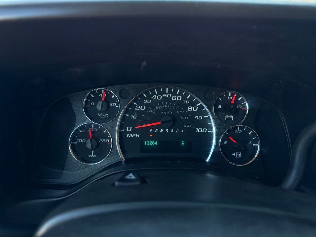 Used 2014 GMC Savana 1500 RWD image 10