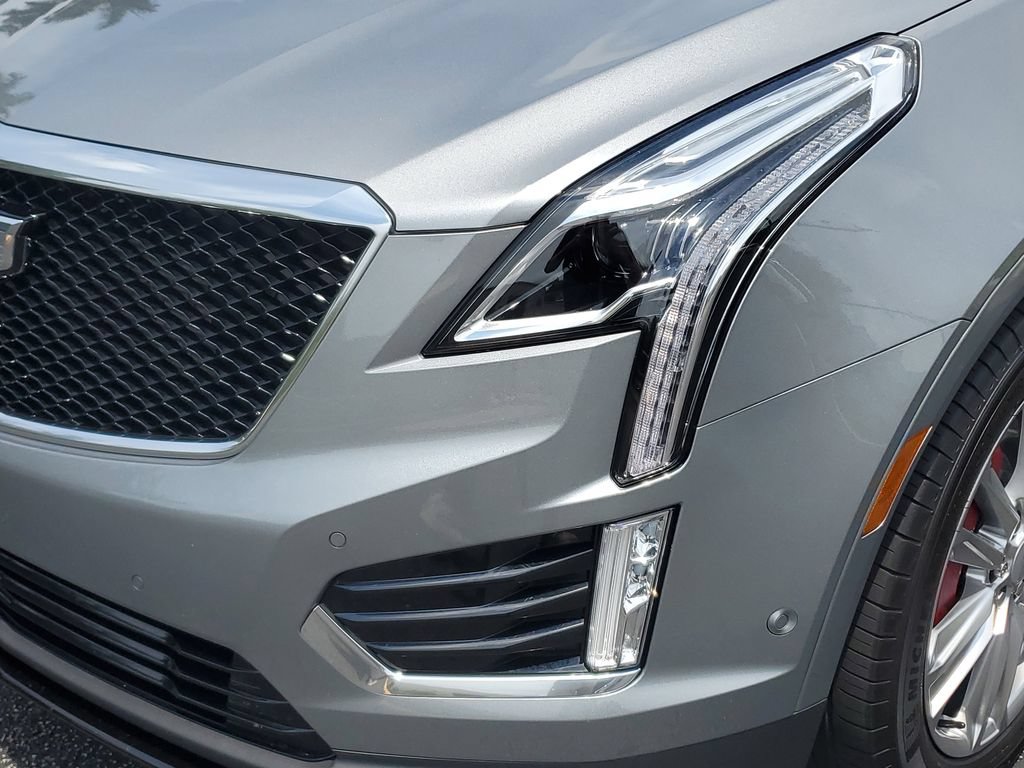 Certified 2023 Cadillac XT5 Sportv w/ Technology Package AWD/4WD image 10