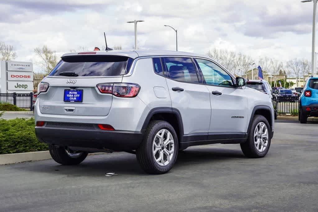 New 2025 Jeep Compass Sport AWD/4WD image 30