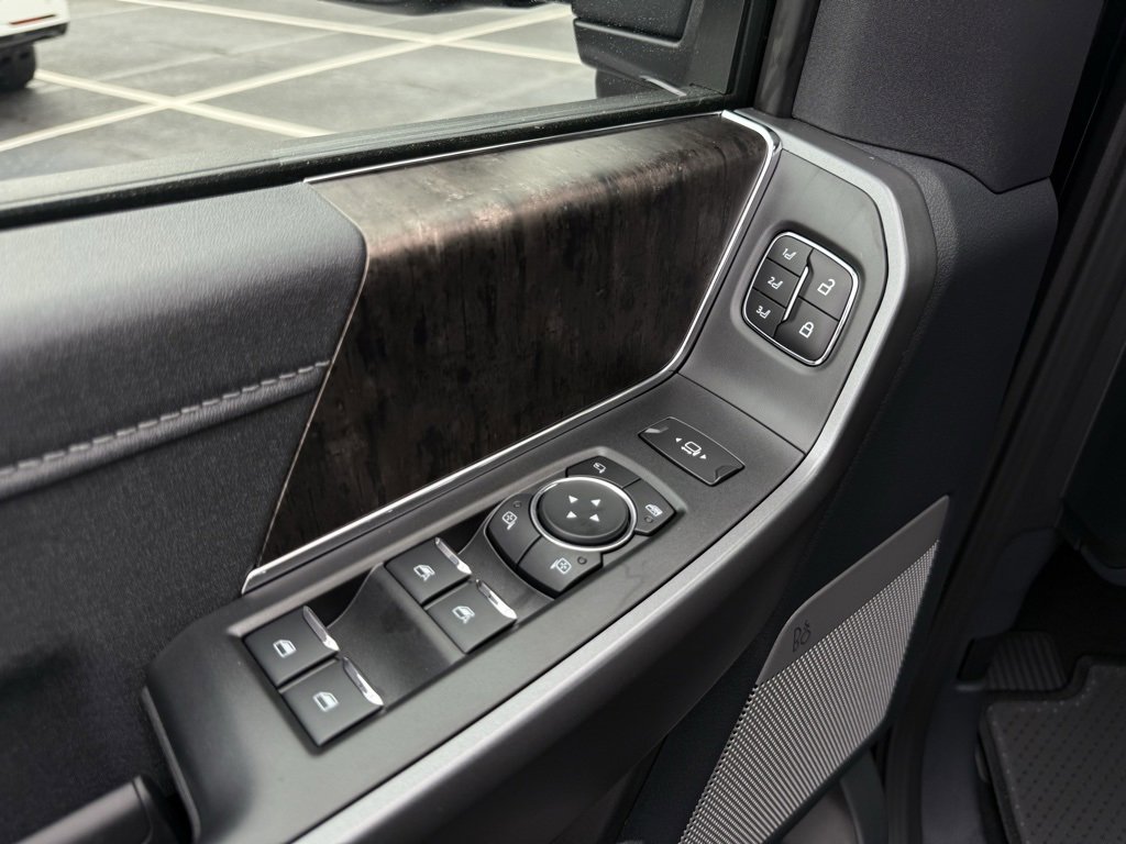 New 2026 Ford F250 Lariat image 12