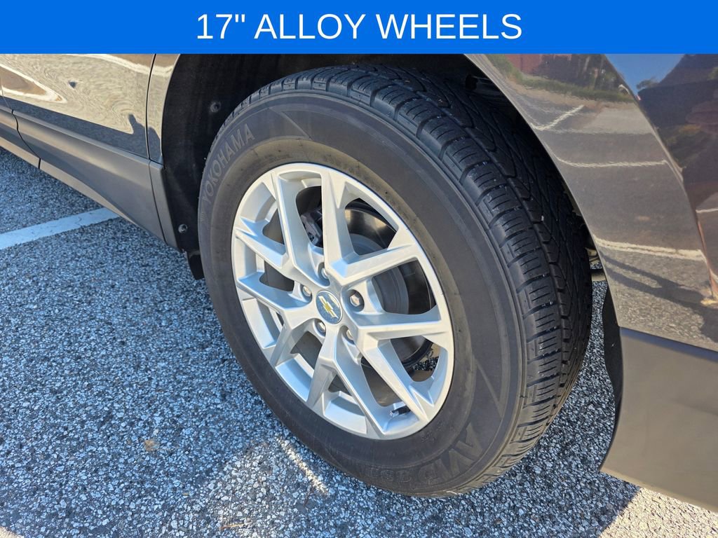 Used 2022 Chevrolet Equinox LS w/ LS Convenience Package image 32