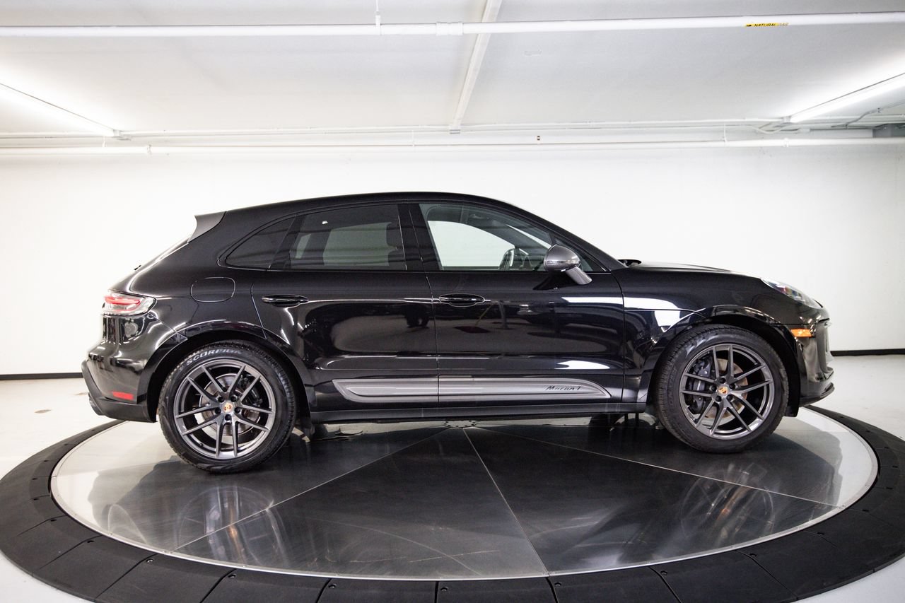 Certified 2023 Porsche Macan Turbo AWD/4WD image 8
