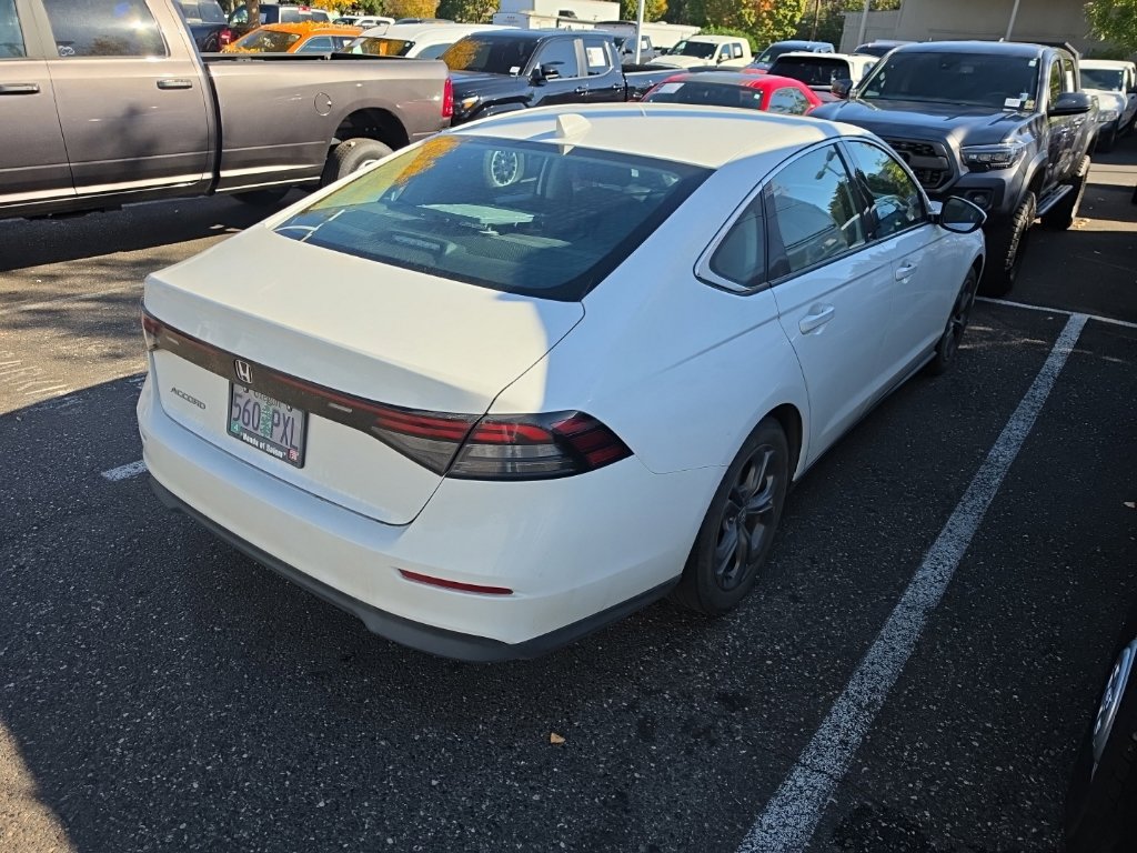 Used 2024 Honda Accord EX image 3