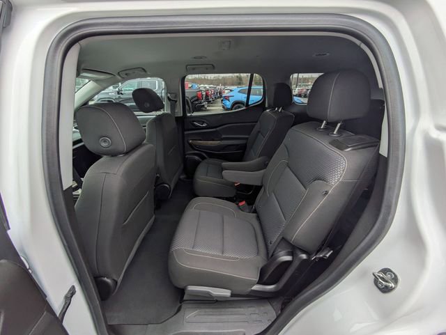 Used 2023 GMC Acadia SLE w/ Driver Convenience Package image 28