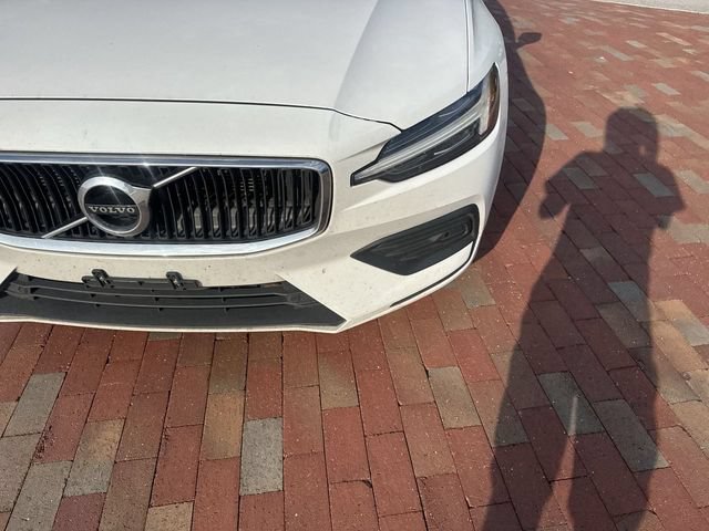 Used 2020 Volvo S60 T6 Momentum AWD/4WD image 24