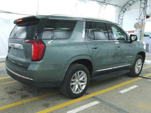 Used 2024 GMC Yukon SLT w/ SLT Luxury Package