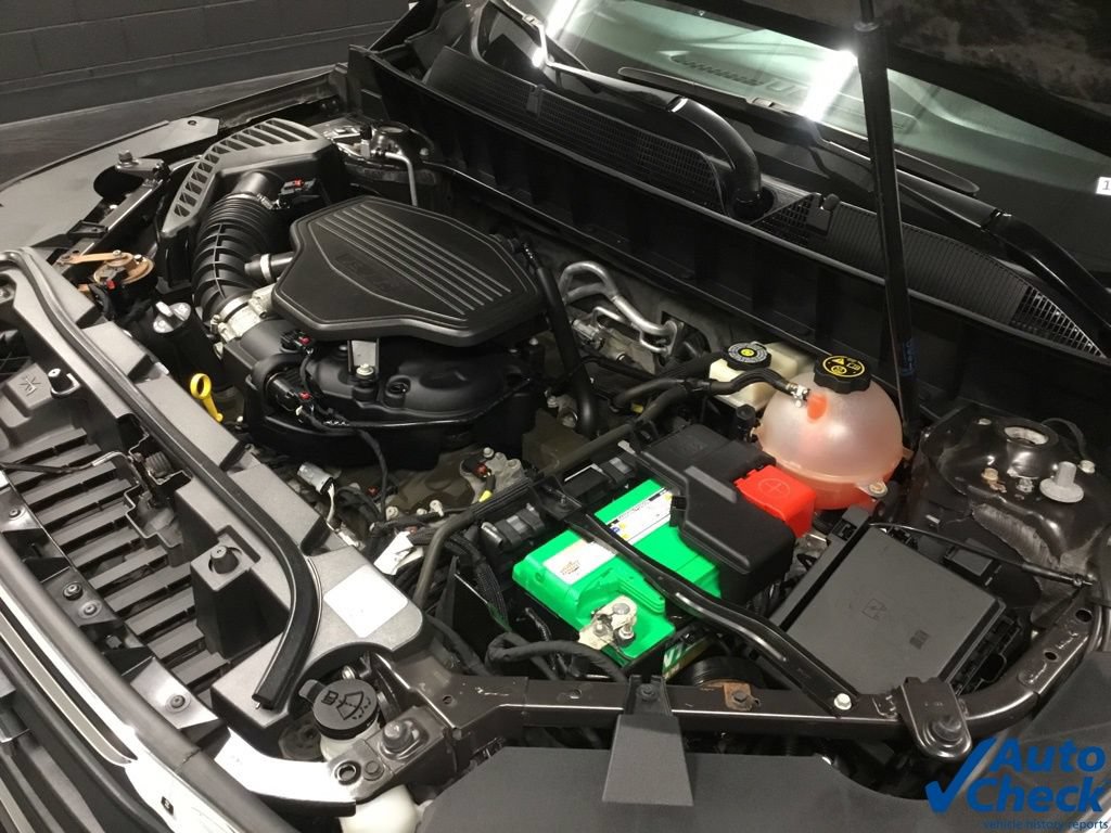 Used 2018 GMC Acadia SLE w/ LPO, Floor Liner Package AWD/4WD image 42