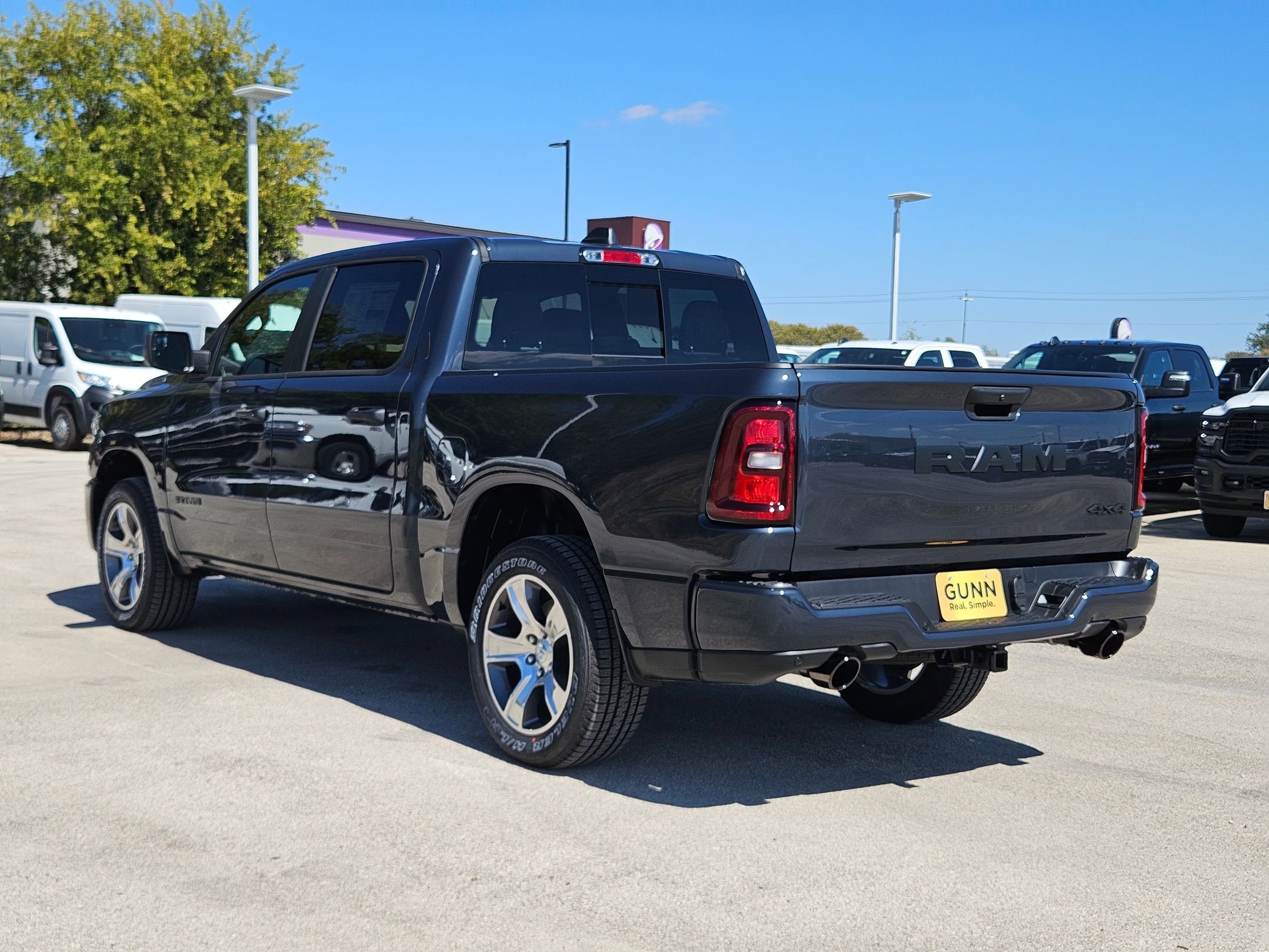 New 2026 RAM 1500 Express image 5